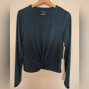 Athleta twist front top